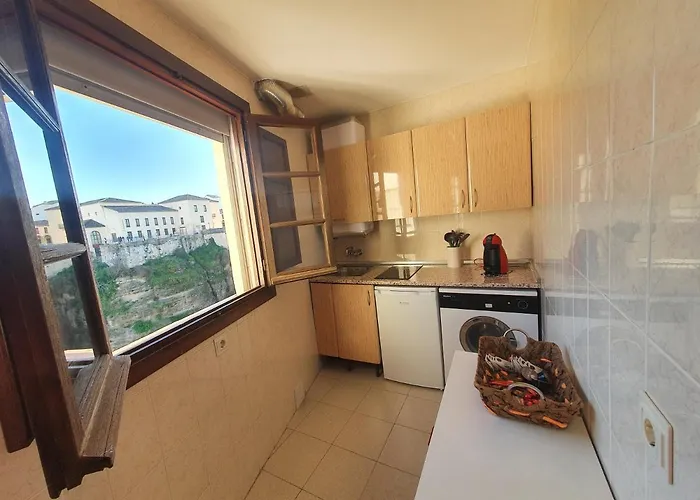 Apartamento Balcones Del Tajo 2 *