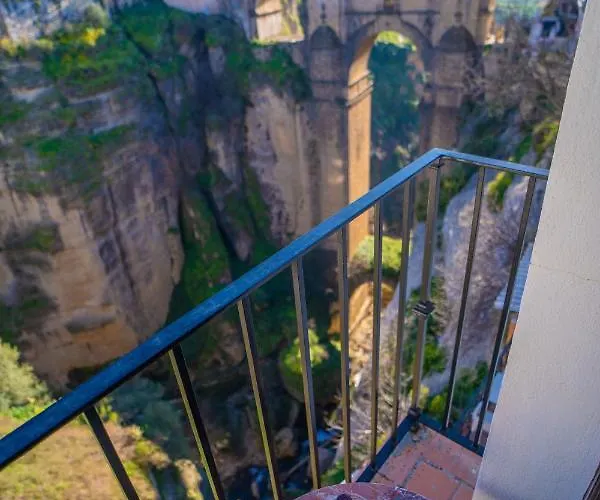 Balcones Del Tajo 2 *